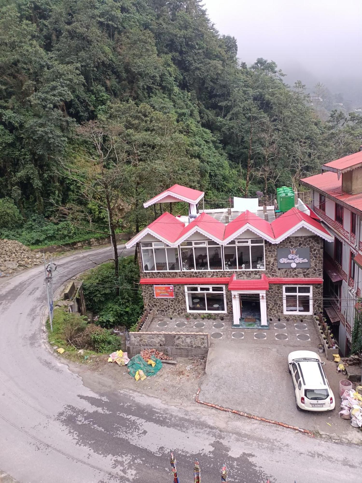 Hotel Karma Kastle Gangtok Bagian luar foto